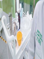 -苗医生0感科技祛痘
