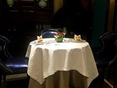 -Yan Ting 宴庭中餐厅(上海静安瑞吉酒店)