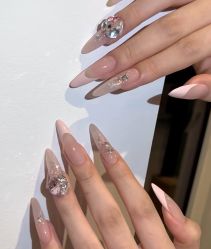 -LILY NAILS美甲美睫