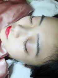 -爱美睫美甲会馆