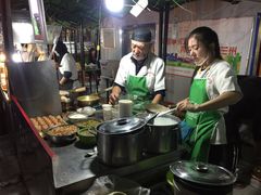 -清真老马家国华牛奶鸡蛋醪糟(正宁路店)