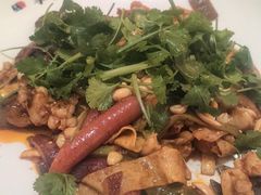 -拿渡·水煮鱼麻辣香锅(王府井奥莱·香江小镇店)