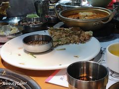 -老炉家木炭烤肉(长江国际店)