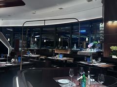 -MONICH牛排融合餐厅(和义大道购物中心店)