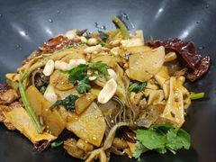 -醉人椒麻辣香锅(王府井喜悦店)