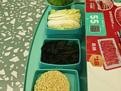 -季季红火锅(柳州城中万达二店)