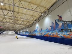 -乔波室内滑雪场