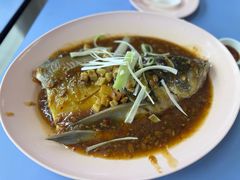 -成记酱蒸松鱼头