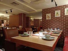 大堂-Lia Cafe Bar Restaurant松山咖啡屋