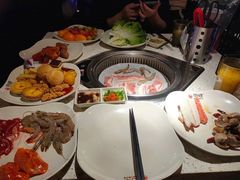 -佰烧海鲜烤肉火锅自助(世茂国际广场店)