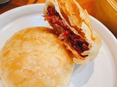 玫瑰鲜花饼-云海肴·汽锅鸡·云南菜(天津国金汇店)