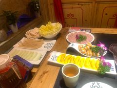 -大龙辣火锅·龙虾·烧烤(湖滨新天地店)