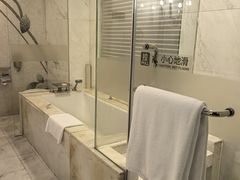 -大连中远海运洲际酒店