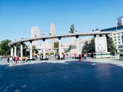 -人民防洪胜利纪念塔