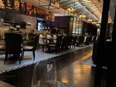 -卡佩罗意大利餐厅及酒吧Al Cappello Trattoria