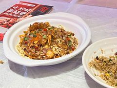 -肥肥虾庄·金牌油焖大虾(首义路店)