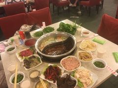-朱氏胖子烂火锅(洪崖洞店)
