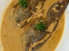 -鱼痴渔醉·食鲜集(月亮湾店)