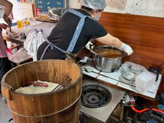 -梁阿婆廿年老牌扣肉糯米饭