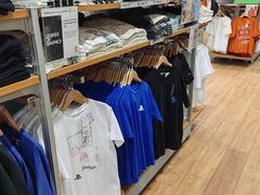 -优衣库(太原茂业天地店)