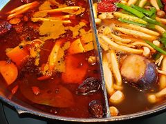 -湊湊火锅·茶憩(新中关购物中心店)