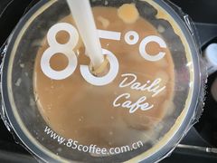-85度C(生甜甜圈研究工坊·上海平凉店)