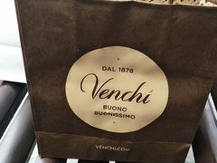 -VENCHI 闻绮(北京国贸商城店)