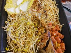 -川渝窈妹纸包鱼·齐齐哈尔烤肉