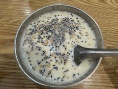 -白翔甜食店