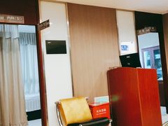 -爱康国宾体检中心(五角场万达广场分院)
