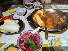 -麻辣英雄重庆火锅(二城广场店)