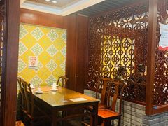 包厢-老兰家传统烧烤炒菜泡馍(小南门店)