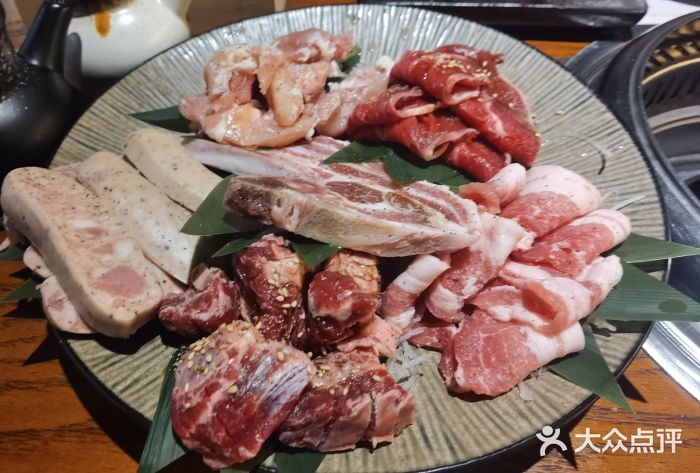 爱合牛·和牛烧肉&和牛火锅放题(伊势丹南京路店)图片