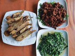干炸小黄鱼-大石磨农家宴