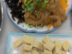 -一口猪海鲜浑锅·东北家常菜