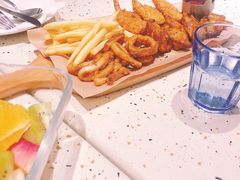 -必胜客(WOW中心城店)