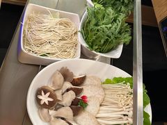 -左庭右院鲜牛肉火锅(苏州园区永旺店)