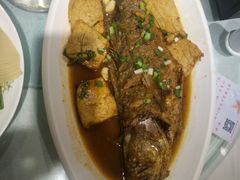 -赶海部落海鲜城(海阳路店)