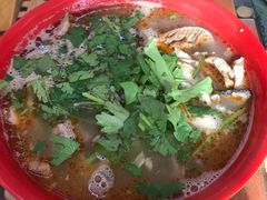 -春雨羊汤店(广开四马路总店)