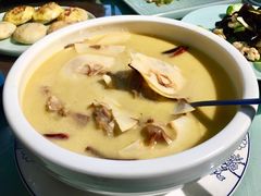 木瓜炖猪蹄-飞虎过桥米线(翠湖店)