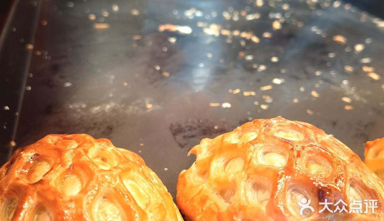 确实碾压了大多数饼屋，再一次证明群众的眼睛是雪亮的