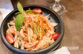 Lime Dressing Boneless Chicken Claw Salad