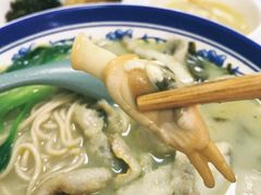 -明呈黄鱼面馆(斜土路店)