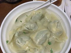 菜肉大馄饨-大壶春生煎(四川中路店)