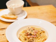 奶油蘑菇培根意面-UPPER KITCHEN(延安路店)