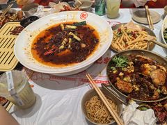 -肥肥虾庄·金牌油焖大虾(汉口城市广场店)