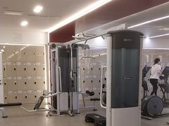 -英派斯健身旗舰店(海信国际中心馆)