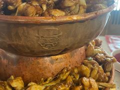 -老佛爷铜炉蛙锅(挂绿店)