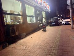 -湖南人家湘菜馆(镇江路店)