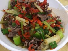 -红色湘菜馆(春风店)
